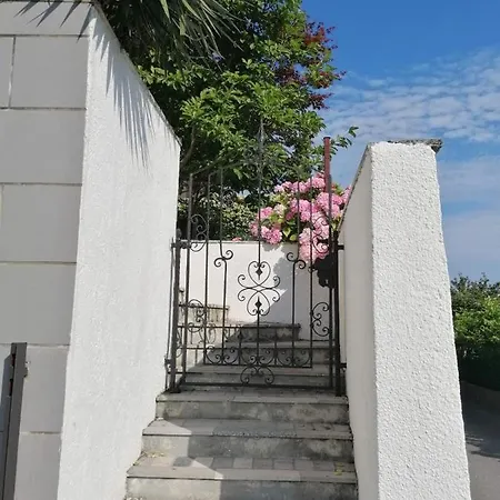 Rosemary Apartment Izola Exterior photo