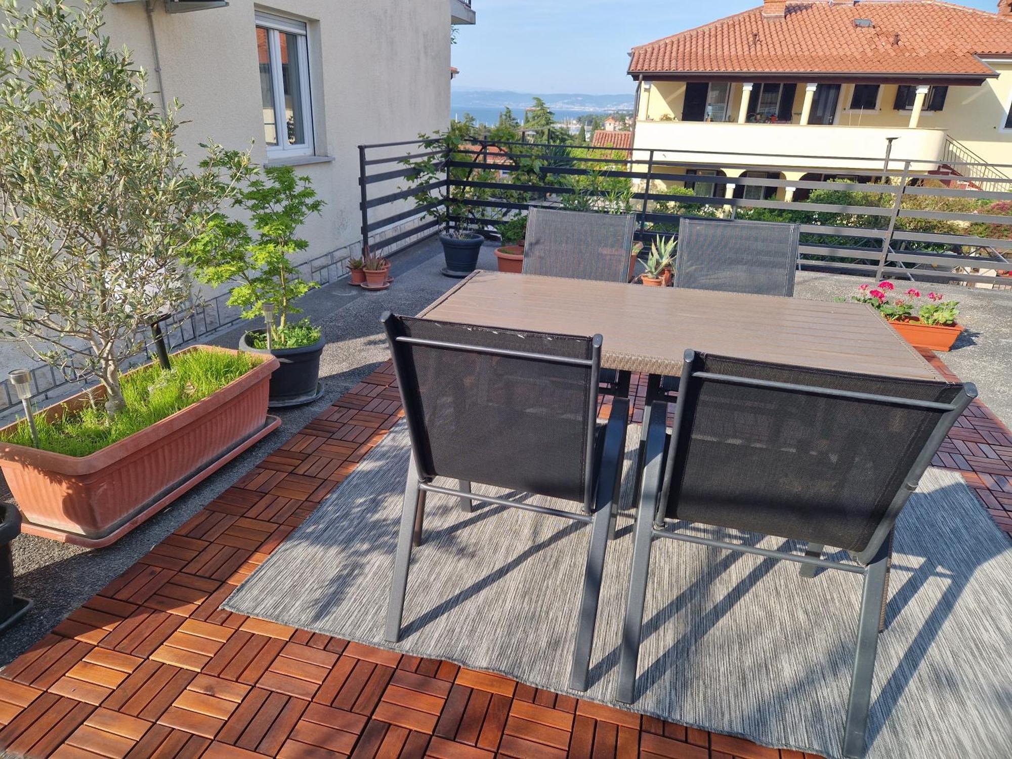 Rosemary Apartment